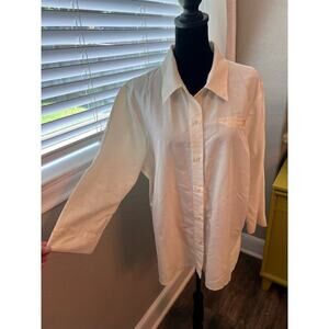 Liz Claiborne women's Continental Airlines cream colored rayon, poly button down